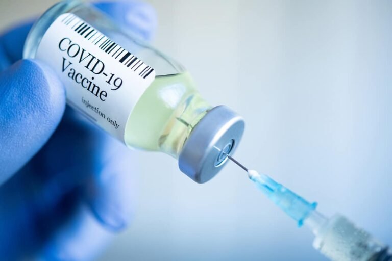 18 प्लस को भी लगेगी वैक्सीन, कुछ राज्यों में होगा वैक्सीनेशन तो कुछ में नहीं