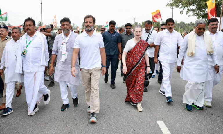 कांग्रेस की भारत जोड़ो यात्रा में शामिल हुईं सोनिया गांधी